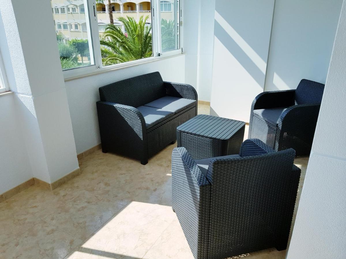 Appartement Torre La Mata Торевиеха Екстериор снимка